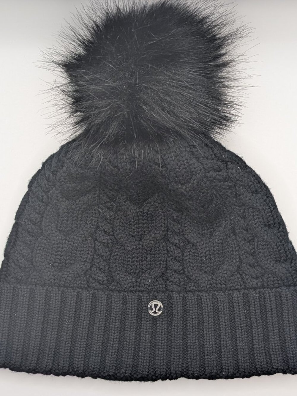 Lululemon Twisted Bliss Beanie | Black | Merino Wool | Faux Fur Pom-Pom | OS